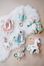 Load image into Gallery viewer, Link & Love Activity Plush W/ Teether