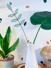 Load image into Gallery viewer, Stained Green Glass Sprig Stem