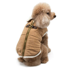 Load image into Gallery viewer, Furry Runner Coat