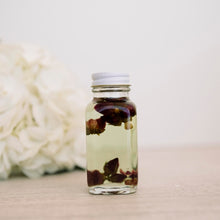 Load image into Gallery viewer, Oily Blends Bath Oil