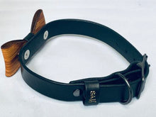 Load image into Gallery viewer, Wood Grain Bow & Collar - Black & White Interiors