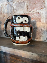 Load image into Gallery viewer, Funny Face Mugs