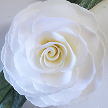 Load image into Gallery viewer, Bath Flower Soap