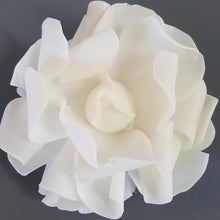 Load image into Gallery viewer, Bath Flower Soap