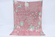 Load image into Gallery viewer, Turkish Bath Towel-Christmas Deer