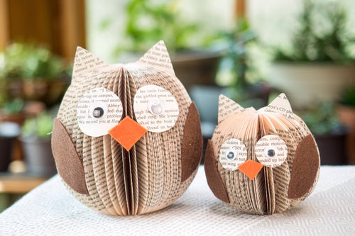 Owl Book Sitter