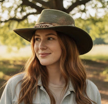 Load image into Gallery viewer, Distress Shapable Hat-Olive