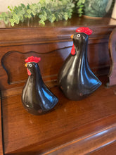 Load image into Gallery viewer, Ceramic Chicken