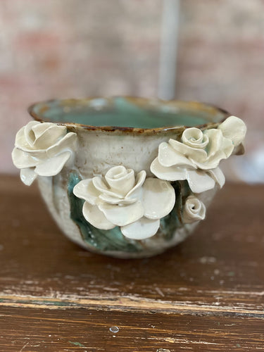 White Rose Pot- Short