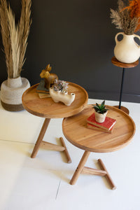 Set of 2 Acacia Wood Tray Tables