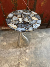 Load image into Gallery viewer, Geode Slice Side Table