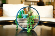 Load image into Gallery viewer, Round Wood&amp;Metal Succulent