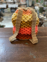 Load image into Gallery viewer, Knitted Back Pack