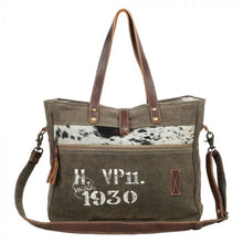 Load image into Gallery viewer, 1930 CLASSIC MESSENGER BAG