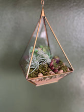 Load image into Gallery viewer, Terrarium Prism Succulent Planter